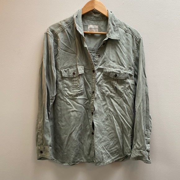 American Eagle large green button up casual comfy long sleeve - Picture 1 of 3